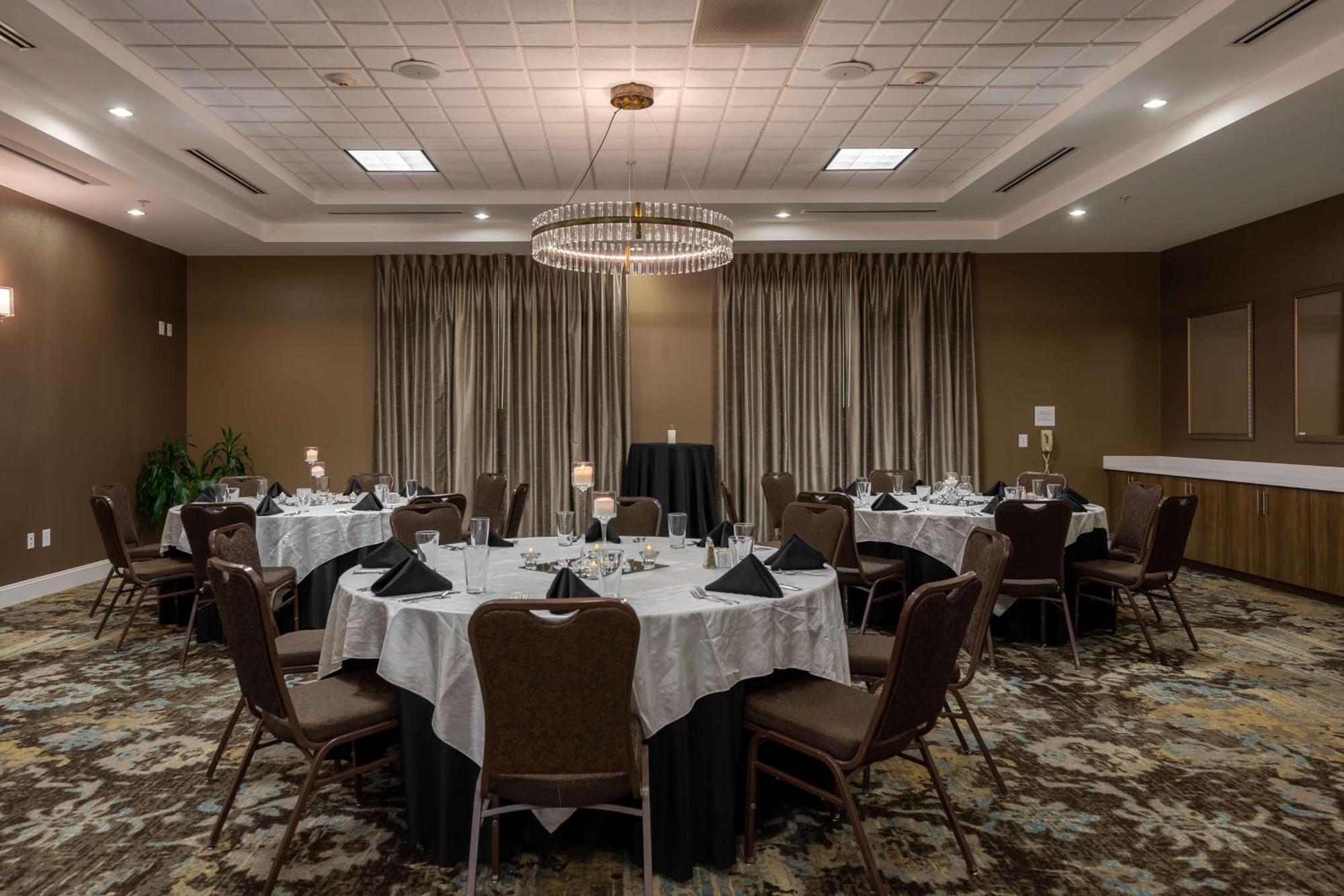 Hilton Garden Inn Tifton Exterior photo
